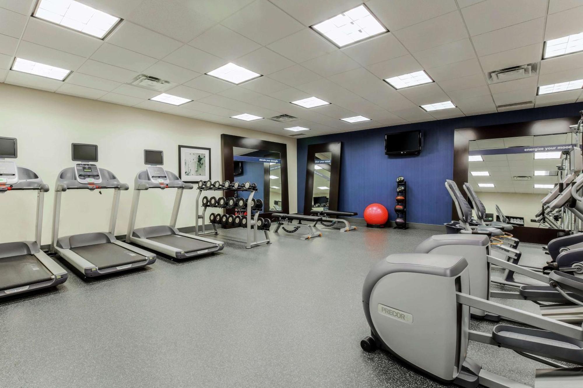 Hampton Inn & Suites Wheeling - The Highlands Triadelphia Ngoại thất bức ảnh